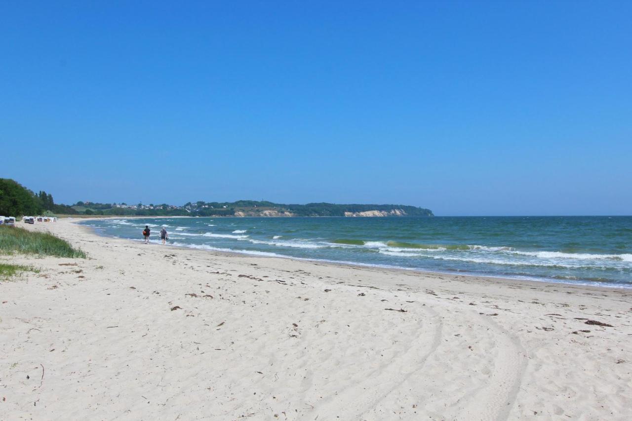 Strandnahe Fewo Mit Balkon, Gratis Nutzung Vom Ahoi Erlebnisbad Und Sauna In Sellin - Rex Rugia Fewo 10-6 Лоббе Экстерьер фото